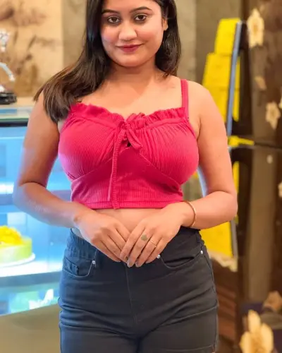 Call Girls Jaswantnagar